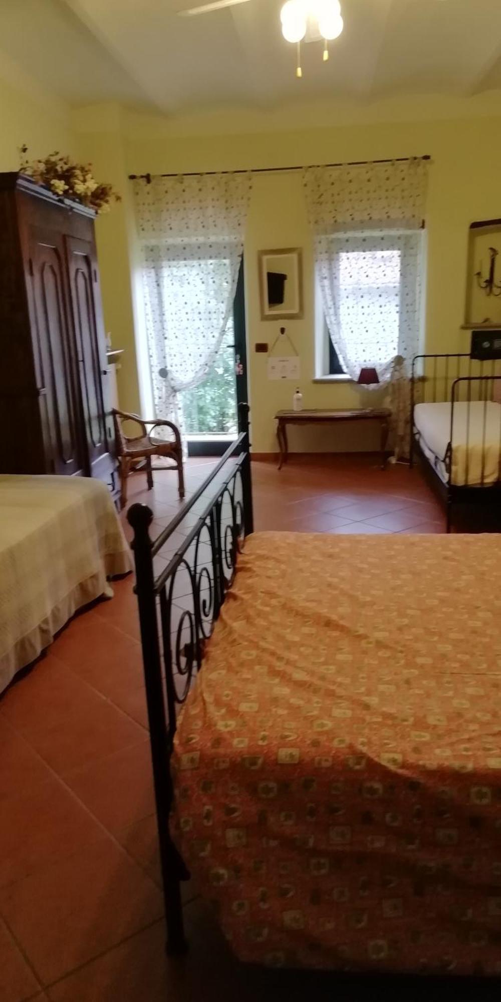 Bed&Breakfast La Siepe Pinerolo Ruang foto