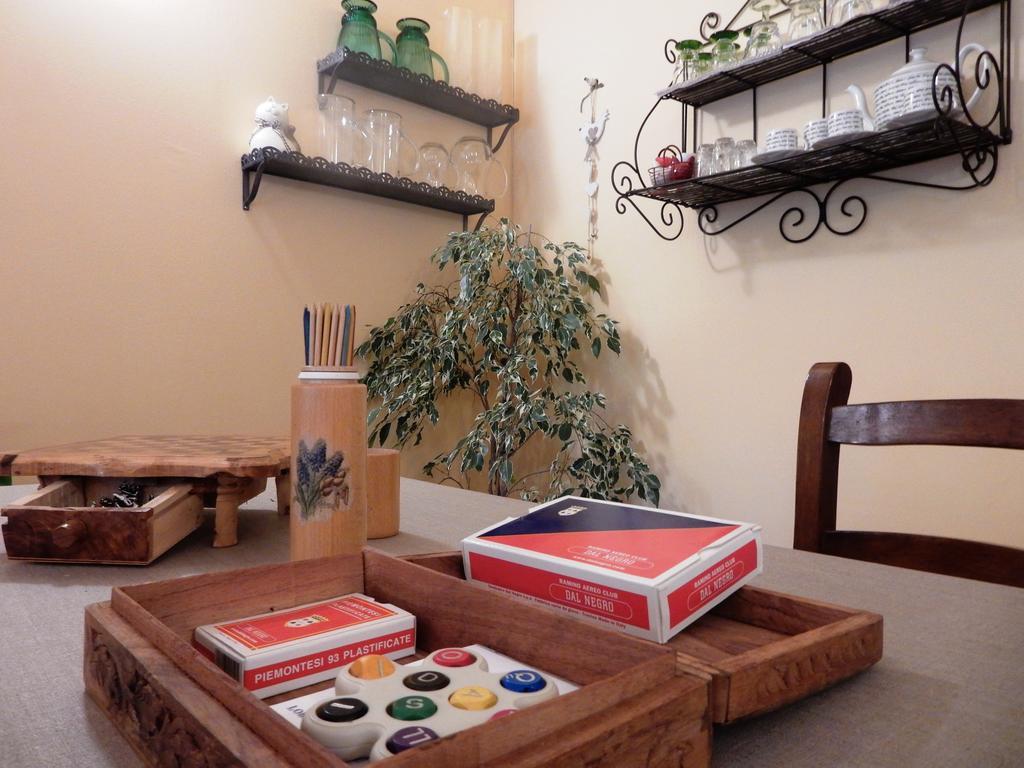 Bed&Breakfast La Siepe Pinerolo Bagian luar foto